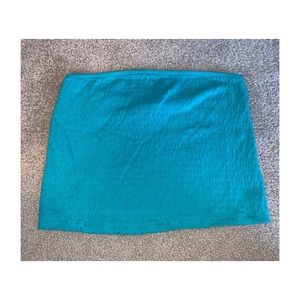 Teal tube top *second picture is the real color*